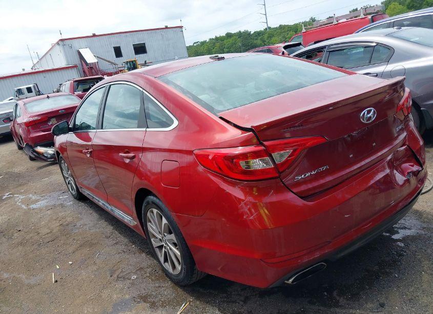 Photo 3 of 2015 Hyundai Sonata SPORT (VIN 5NPE34AFXFH034966)