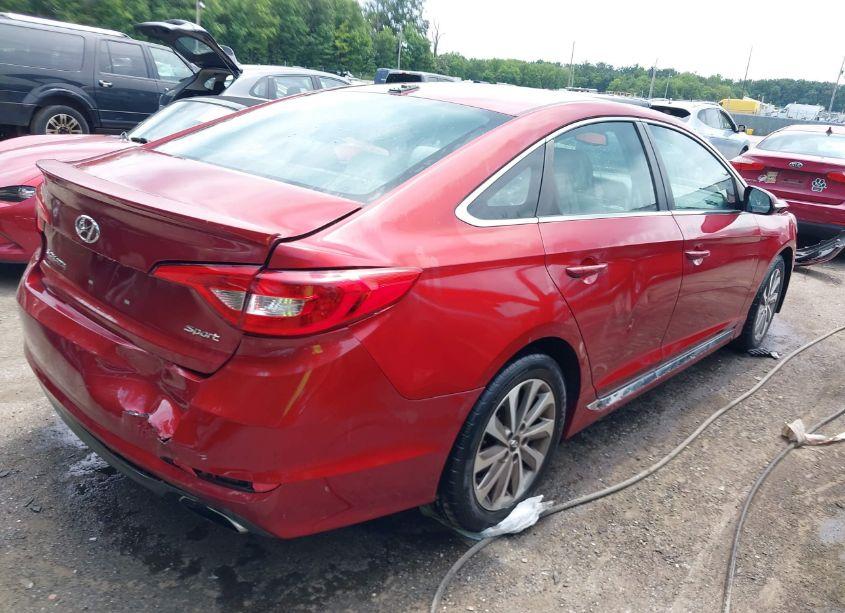 Photo 4 of 2015 Hyundai Sonata SPORT (VIN 5NPE34AFXFH034966)