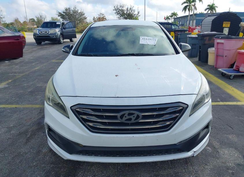 Photo 6 of 2015 Hyundai Sonata SPORT (VIN 5NPE34AFXFH043148)