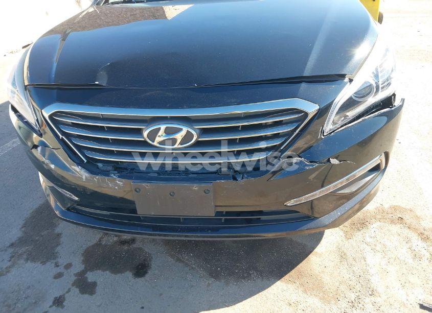 Photo 6 of 2015 Hyundai Sonata LIMITED (VIN 5NPE34AFXFH047376)