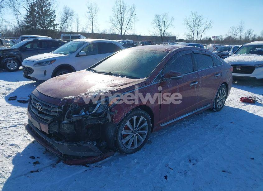 Photo 2 of 2015 Hyundai Sonata SPORT (VIN 5NPE34AFXFH050701)