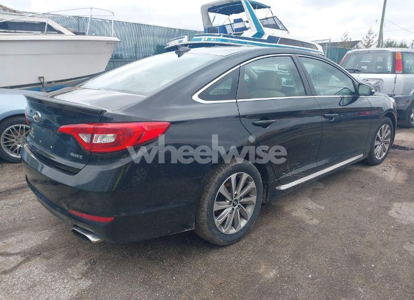 Photo 4 of 2015 Hyundai Sonata SPORT (VIN 5NPE34AFXFH085075)