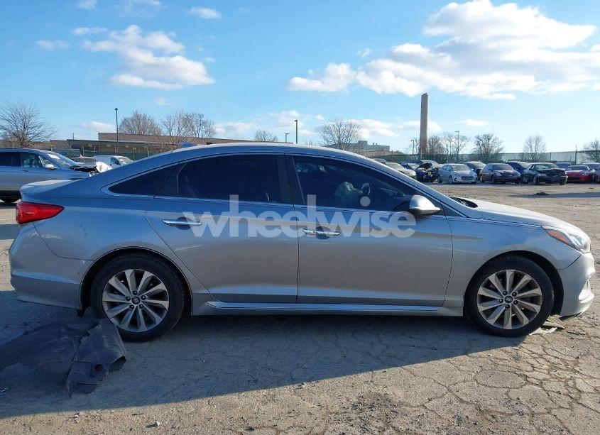 Photo 12 of 2015 Hyundai Sonata SPORT (VIN 5NPE34AFXFH112470)