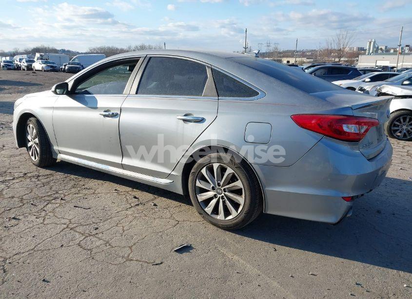 Photo 3 of 2015 Hyundai Sonata SPORT (VIN 5NPE34AFXFH112470)