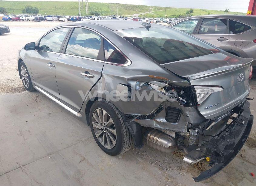 Photo 3 of 2015 Hyundai Sonata SPORT (VIN 5NPE34AFXFH113229)