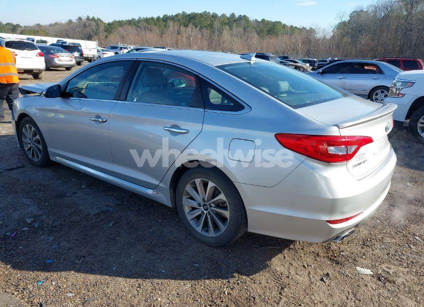 Photo 3 of 2015 Hyundai Sonata SPORT (VIN 5NPE34AFXFH138308)