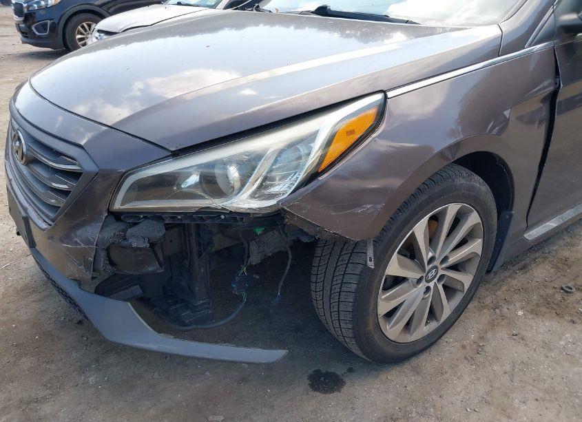 Photo 6 of 2015 Hyundai Sonata SPORT (VIN 5NPE34AFXFH138339)