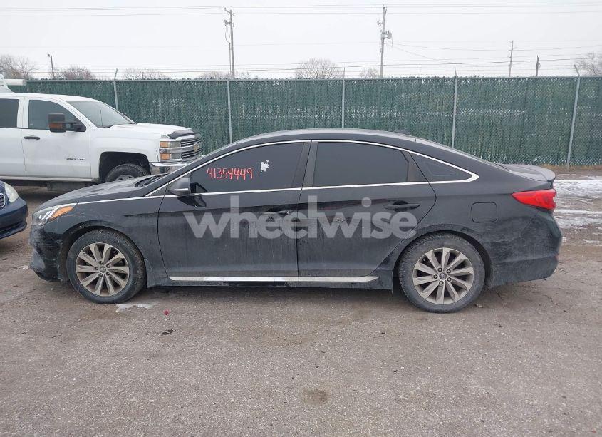 Photo 14 of 2015 Hyundai Sonata SPORT (VIN 5NPE34AFXFH174161)