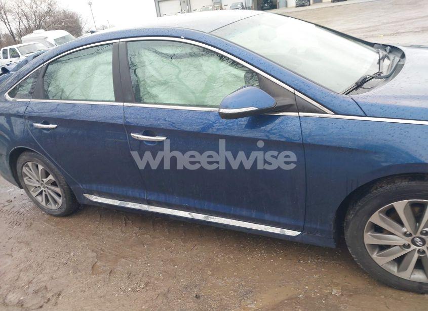 Photo 13 of 2015 Hyundai Sonata SPORT (VIN 5NPE34AFXFH192546)