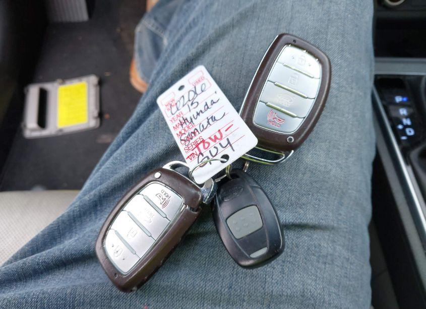 Photo 11 of 2015 Hyundai Sonata LIMITED (VIN 5NPE34AFXFH198122)