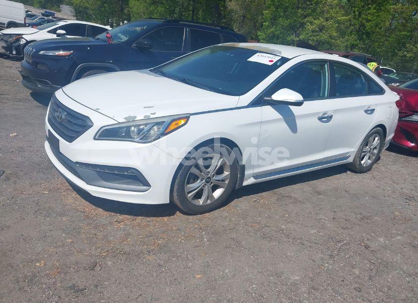 Photo 2 of 2015 Hyundai Sonata SPORT (VIN 5NPE34AFXFH213735)