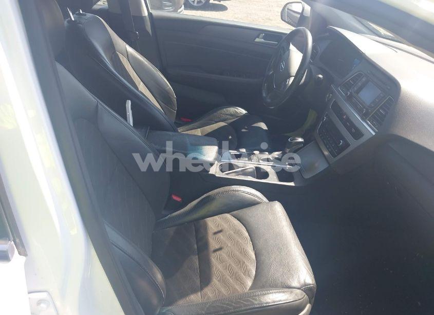 Photo 5 of 2015 Hyundai Sonata SPORT (VIN 5NPE34AFXFH213735)