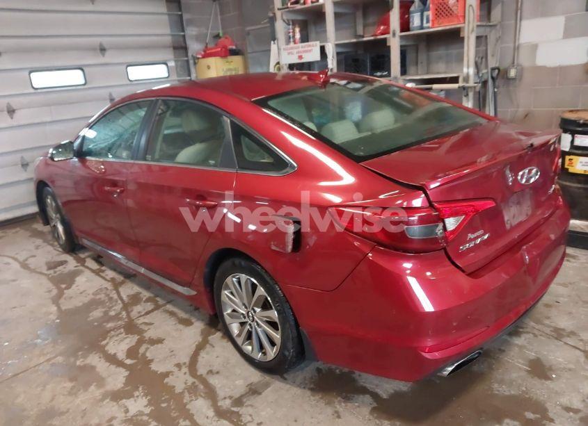 Photo 3 of 2015 Hyundai Sonata SPORT (VIN 5NPE34AFXFH226615)
