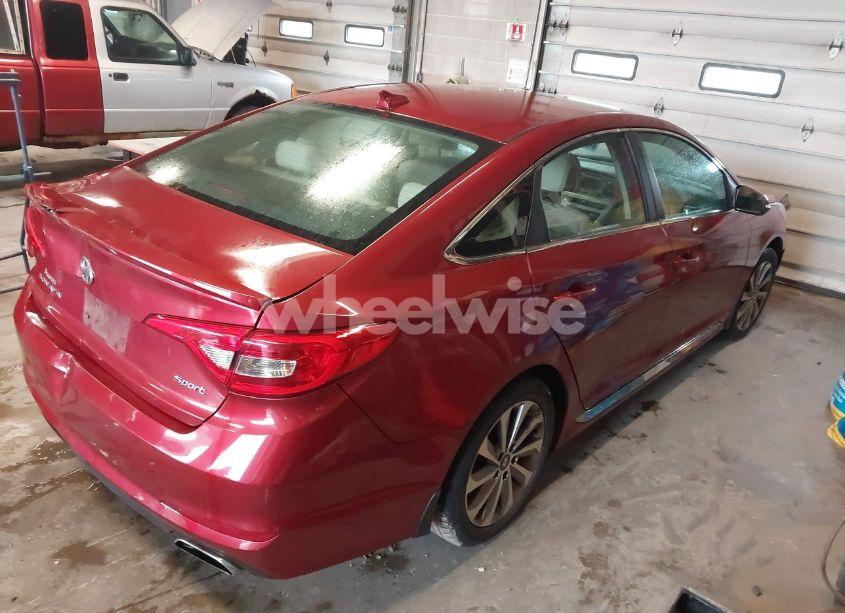 Photo 4 of 2015 Hyundai Sonata SPORT (VIN 5NPE34AFXFH226615)