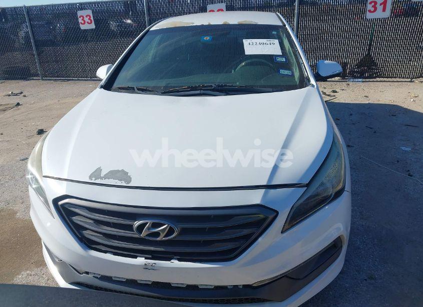 Photo 12 of 2015 Hyundai Sonata SPORT (VIN 5NPE34AFXFH240319)