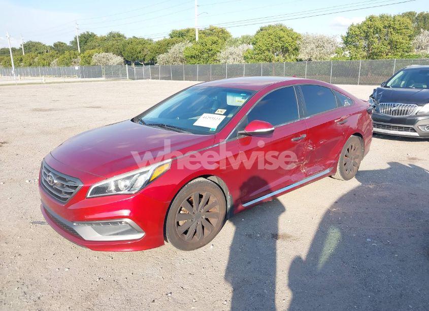 Photo 2 of 2015 Hyundai Sonata SPORT (VIN 5NPE34AFXFH254494)
