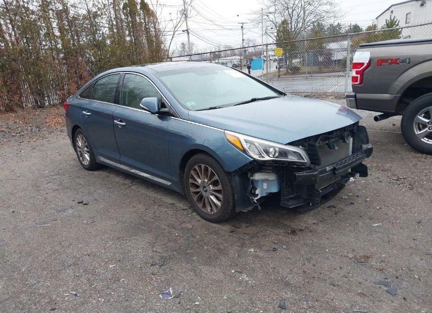 2015 Hyundai Sonata LIMITED (VIN 5NPE34AFXFH255211) main photo