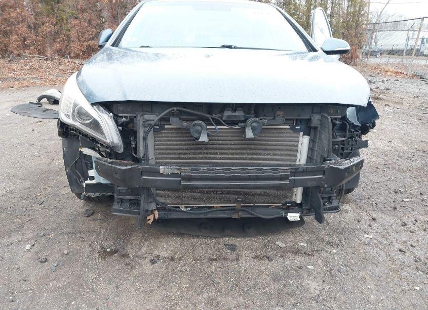 Photo 18 of 2015 Hyundai Sonata LIMITED (VIN 5NPE34AFXFH255211)