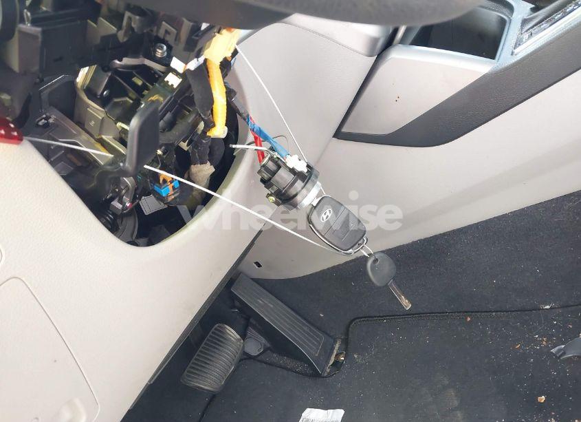 Photo 6 of 2016 Hyundai Sonata SPORT (VIN 5NPE34AFXGH273550)