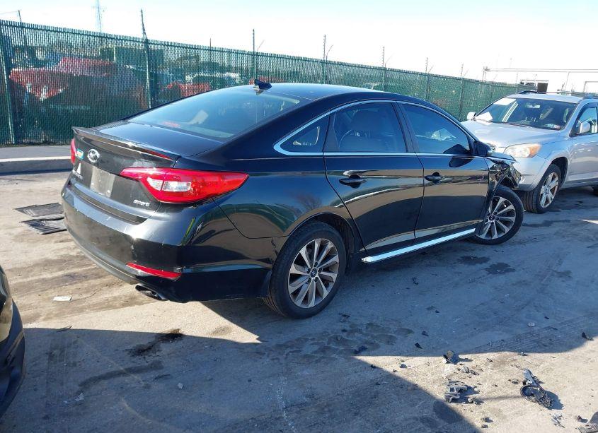 Photo 4 of 2016 Hyundai Sonata SPORT (VIN 5NPE34AFXGH292390)
