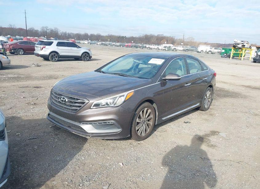 Photo 2 of 2016 Hyundai Sonata SPORT (VIN 5NPE34AFXGH336226)