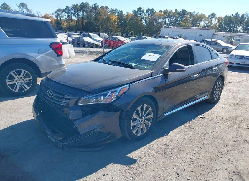 Photo 2 of 2016 Hyundai Sonata SPORT (VIN 5NPE34AFXGH367332)