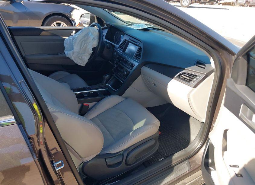 Photo 5 of 2016 Hyundai Sonata SPORT (VIN 5NPE34AFXGH367332)