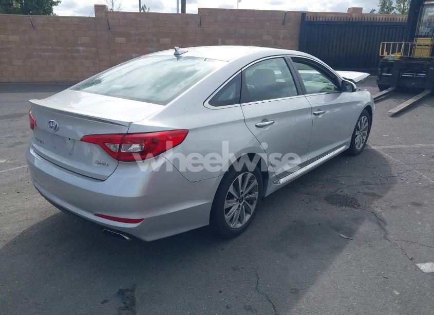 Photo 4 of 2016 Hyundai Sonata SPORT (VIN 5NPE34AFXGH371459)