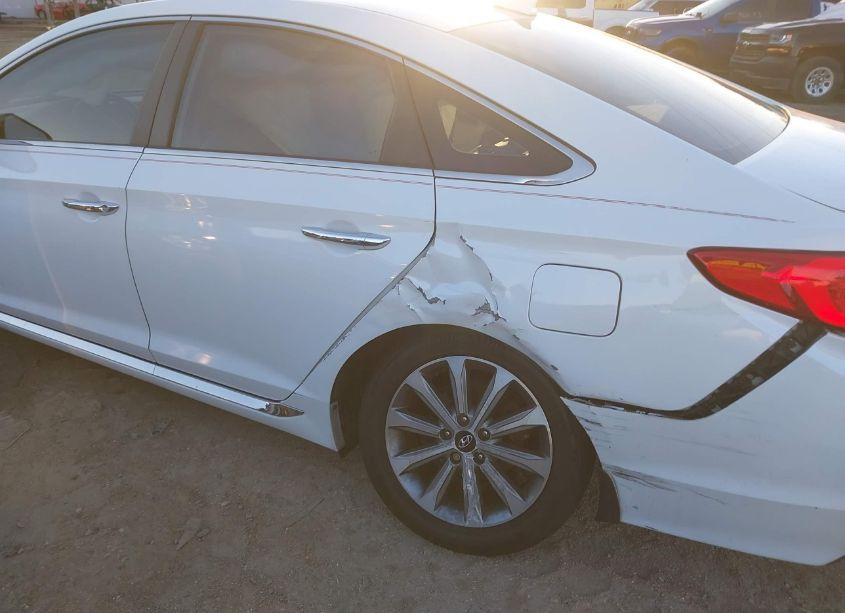 Photo 6 of 2016 Hyundai Sonata LIMITED (VIN 5NPE34AFXGH410485)