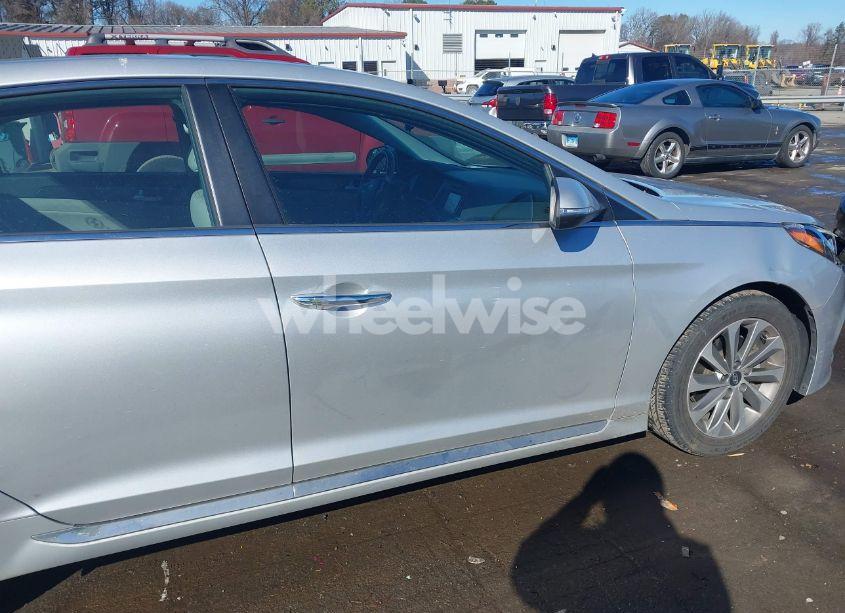 Photo 18 of 2016 Hyundai Sonata SPORT (VIN 5NPE34AFXGH412866)