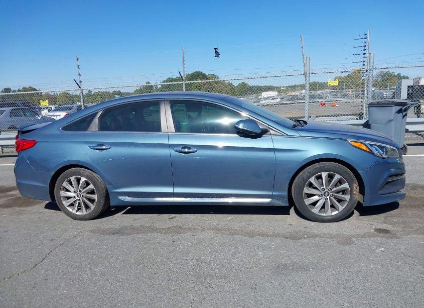 Photo 13 of 2016 Hyundai Sonata SPORT (VIN 5NPE34AFXGH424757)