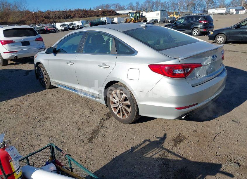 Photo 3 of 2017 Hyundai Sonata SPORT (VIN 5NPE34AFXHH437686)