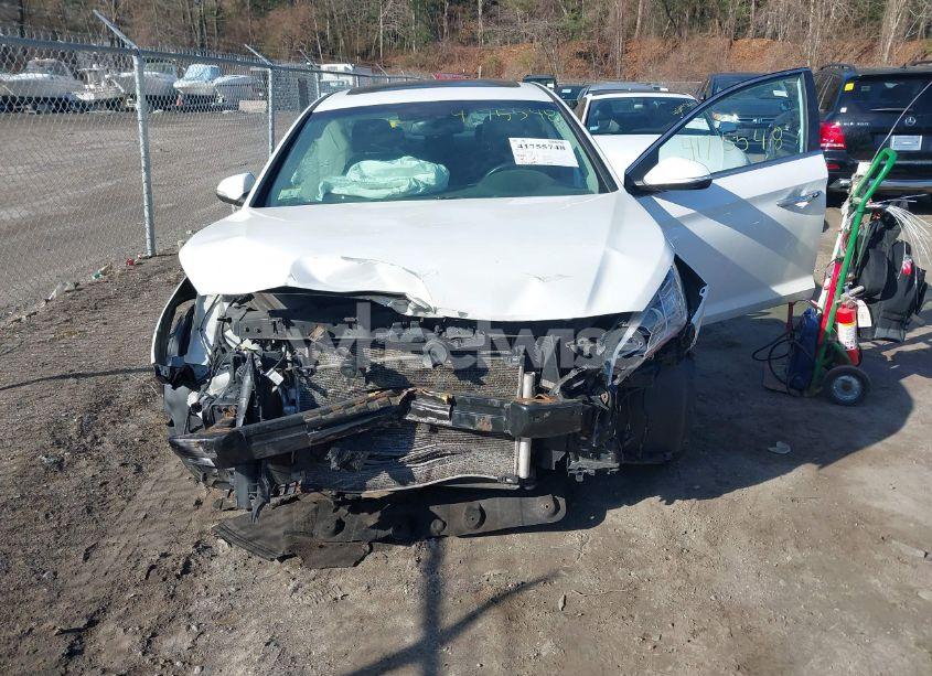 Photo 6 of 2017 Hyundai Sonata SPORT (VIN 5NPE34AFXHH468582)