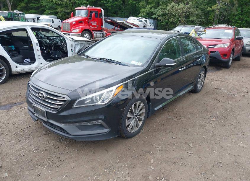Photo 2 of 2017 Hyundai Sonata SPORT (VIN 5NPE34AFXHH485821)