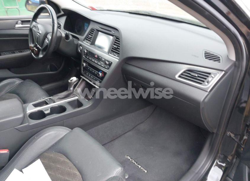 Photo 5 of 2017 Hyundai Sonata SPORT (VIN 5NPE34AFXHH485821)