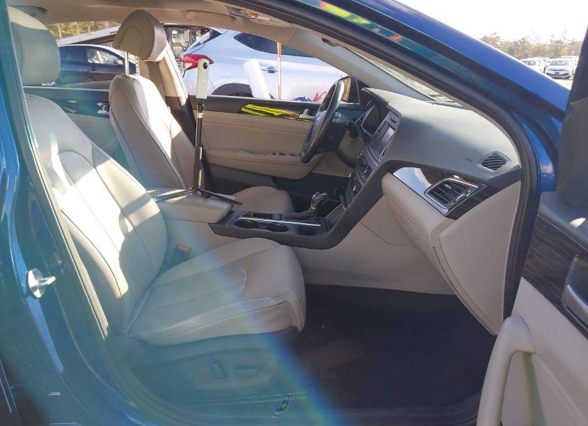 Photo 5 of 2017 Hyundai Sonata LIMITED (VIN 5NPE34AFXHH505937)