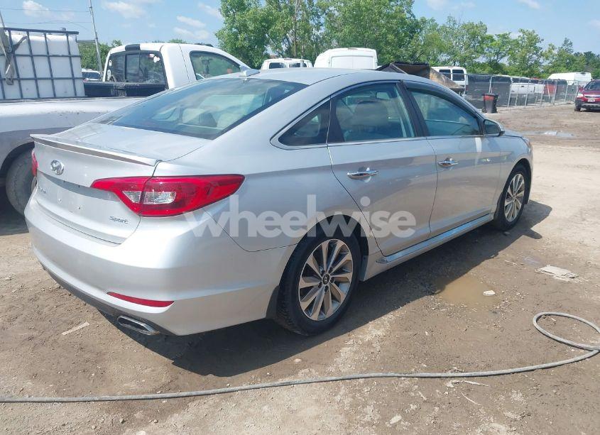 Photo 4 of 2017 Hyundai Sonata SPORT (VIN 5NPE34AFXHH585210)