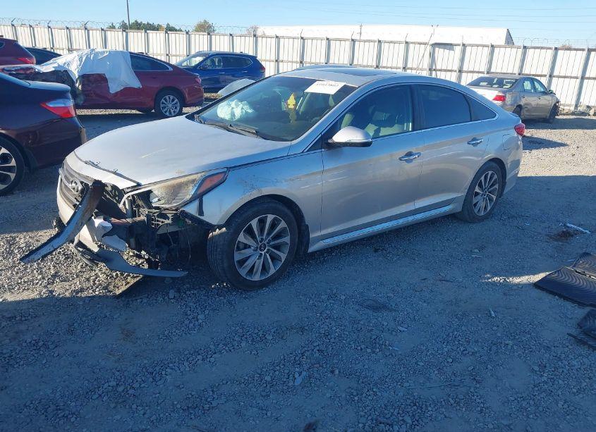 Photo 2 of 2017 Hyundai Sonata SPORT (VIN 5NPE34AFXHH587622)
