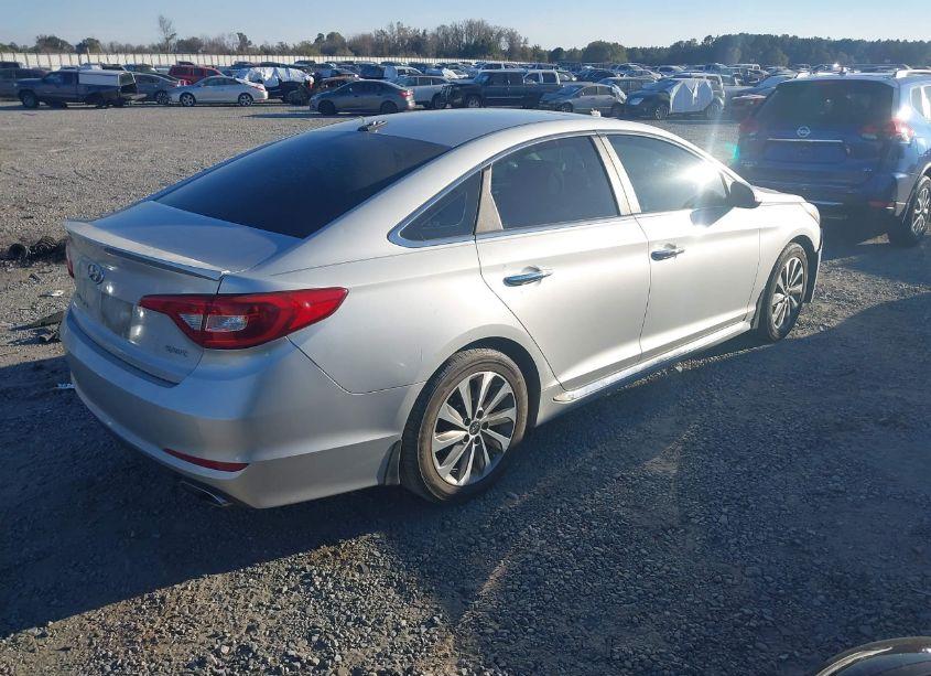 Photo 4 of 2017 Hyundai Sonata SPORT (VIN 5NPE34AFXHH587622)
