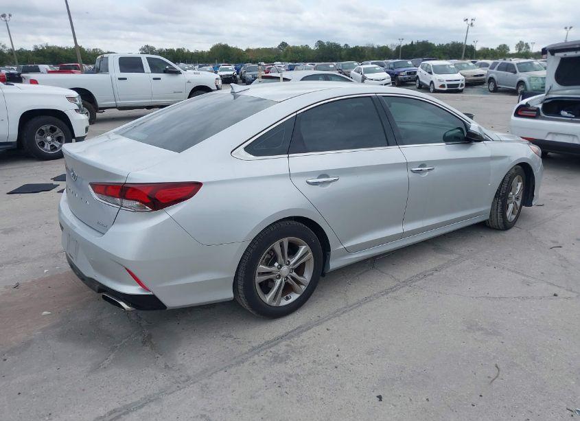 Photo 4 of 2018 Hyundai Sonata LIMITED (VIN 5NPE34AFXJH609365)