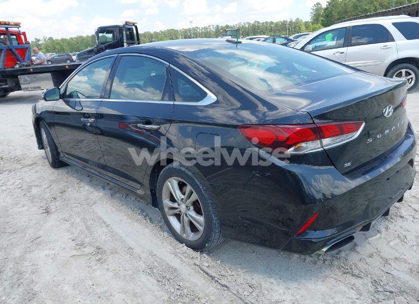 Photo 3 of 2018 Hyundai Sonata SPORT (VIN 5NPE34AFXJH615652)