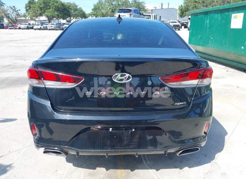 Photo 16 of 2018 Hyundai Sonata SPORT (VIN 5NPE34AFXJH653446)