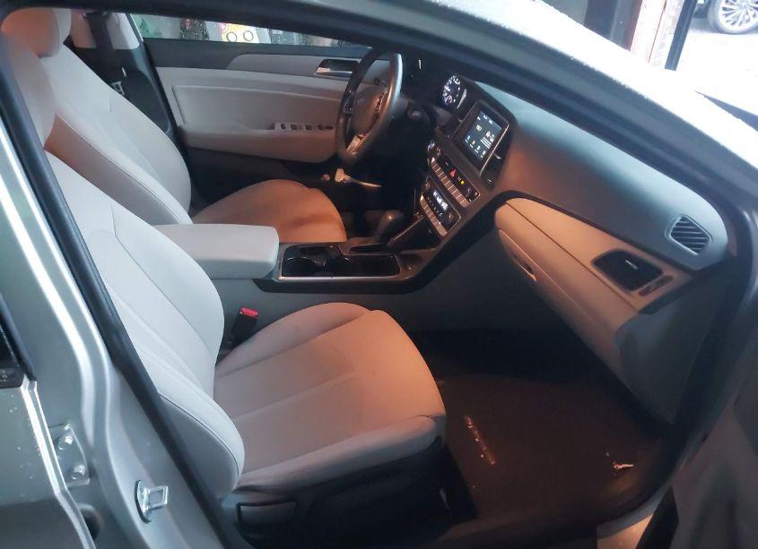 Photo 5 of 2018 Hyundai Sonata SEL+ (VIN 5NPE34AFXJH717758)