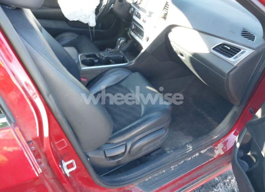 Photo 5 of 2019 Hyundai Sonata SPORT (VIN 5NPE34AFXKH736229)