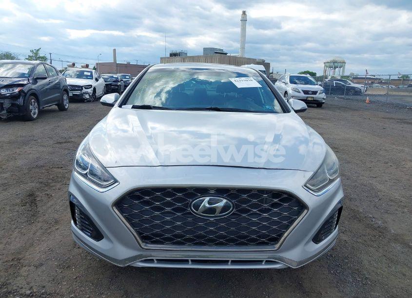 Photo 12 of 2019 Hyundai Sonata SPORT (VIN 5NPE34AFXKH740037)
