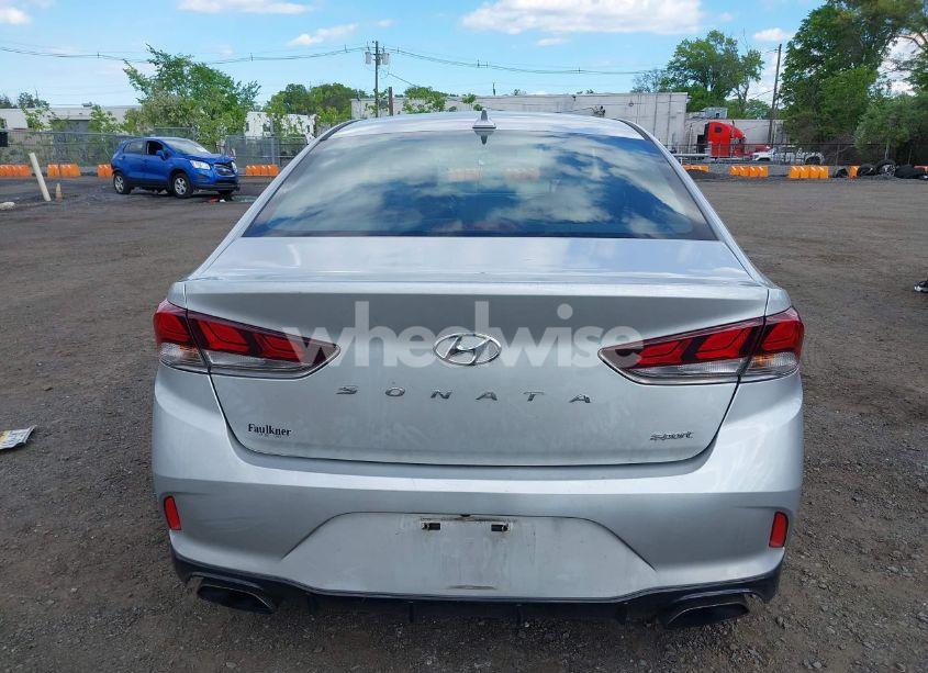 Photo 16 of 2019 Hyundai Sonata SPORT (VIN 5NPE34AFXKH740037)