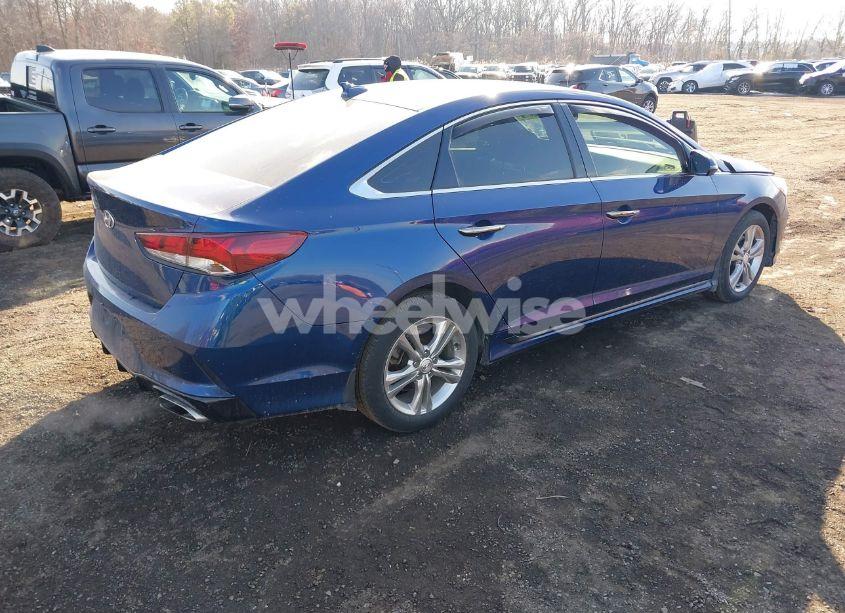 Photo 4 of 2019 Hyundai Sonata SPORT (VIN 5NPE34AFXKH792154)