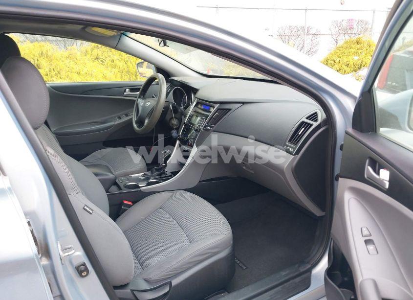 Photo 5 of 2011 Hyundai Sonata GLS (VIN 5NPEB4AC0BH020657)