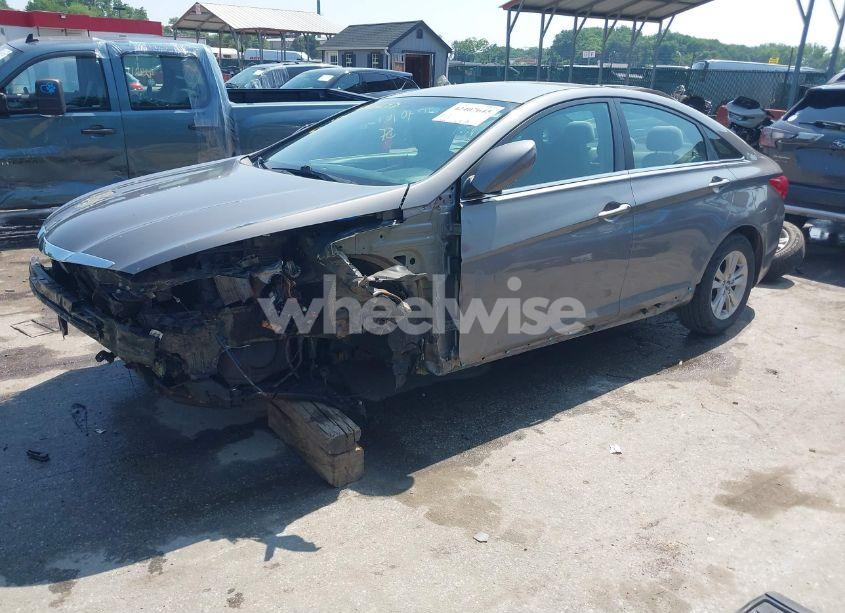 Photo 2 of 2011 Hyundai Sonata GLS (VIN 5NPEB4AC0BH023364)