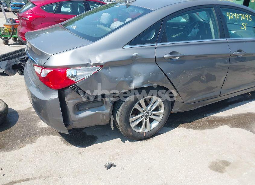 Photo 20 of 2011 Hyundai Sonata GLS (VIN 5NPEB4AC0BH023364)